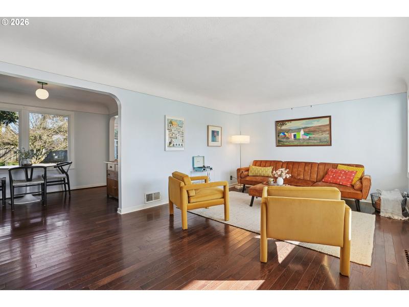 Living Room/Dining Room