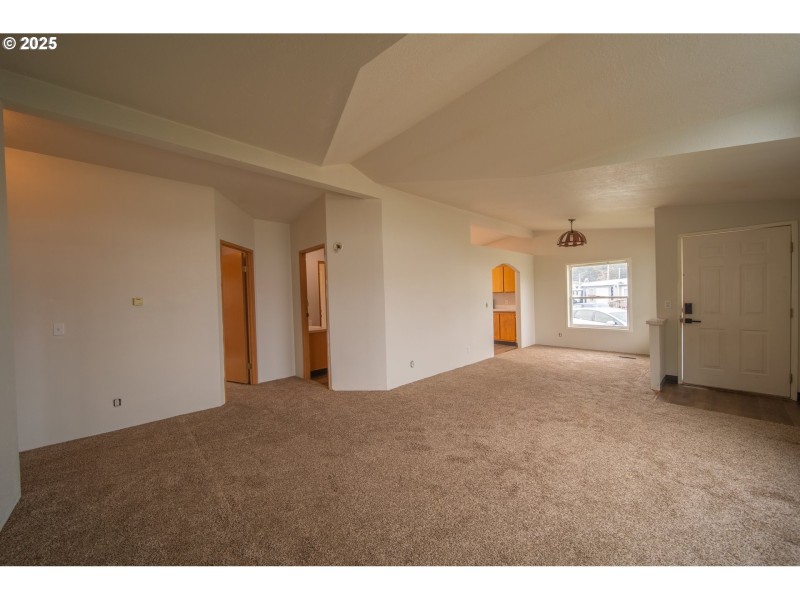 Living Room/Dining Room