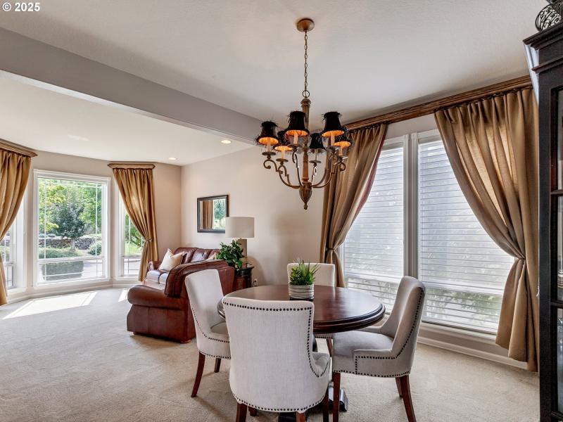 Living Room/Dining Room