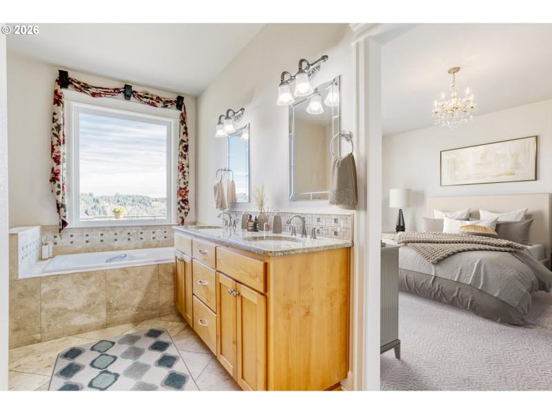 Owner's Suite Bathroom