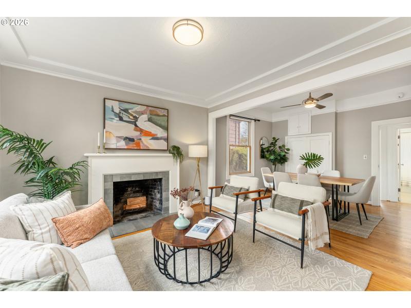 Living Room/Dining Room