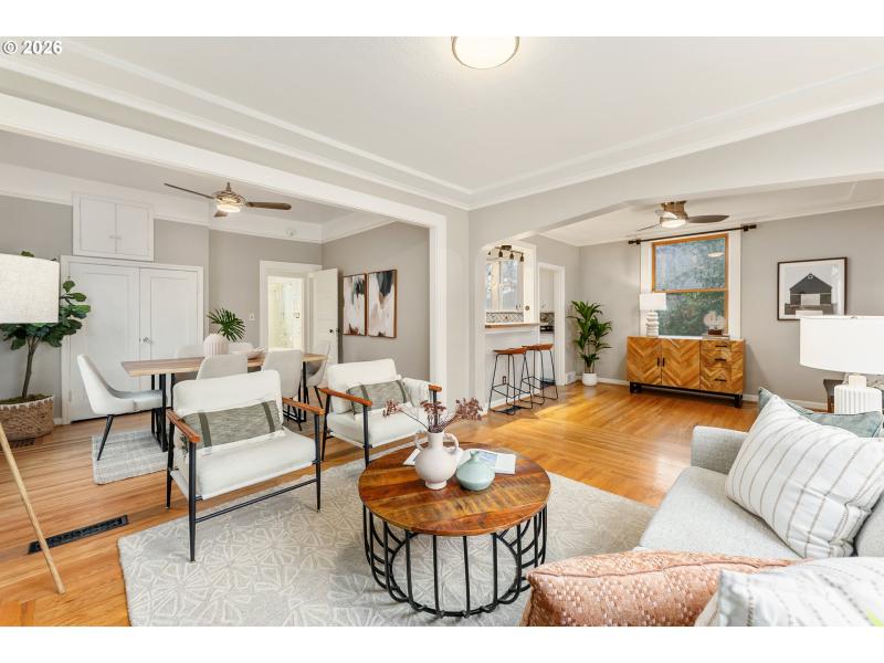 Living Room/Dining Room