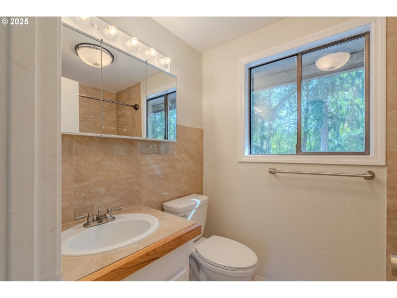 Bathroom, Attached