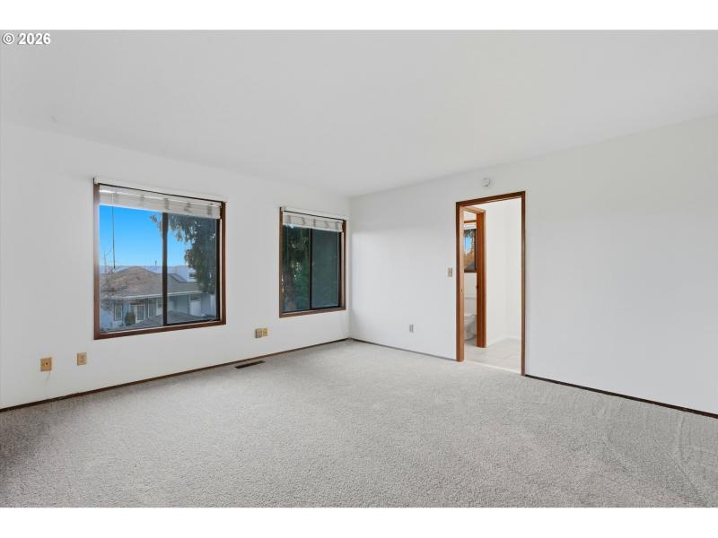 Bedroom, Owner's Suite