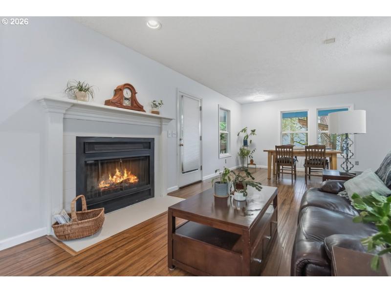 Living Room/Dining Room