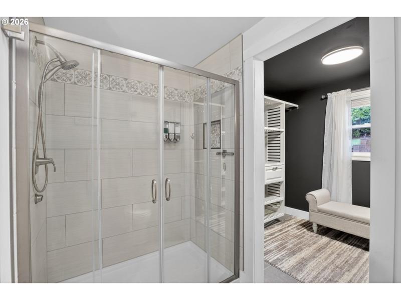 Owner's Suite Bathroom