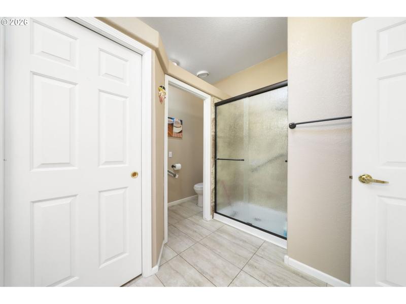 Owner's Suite Bathroom