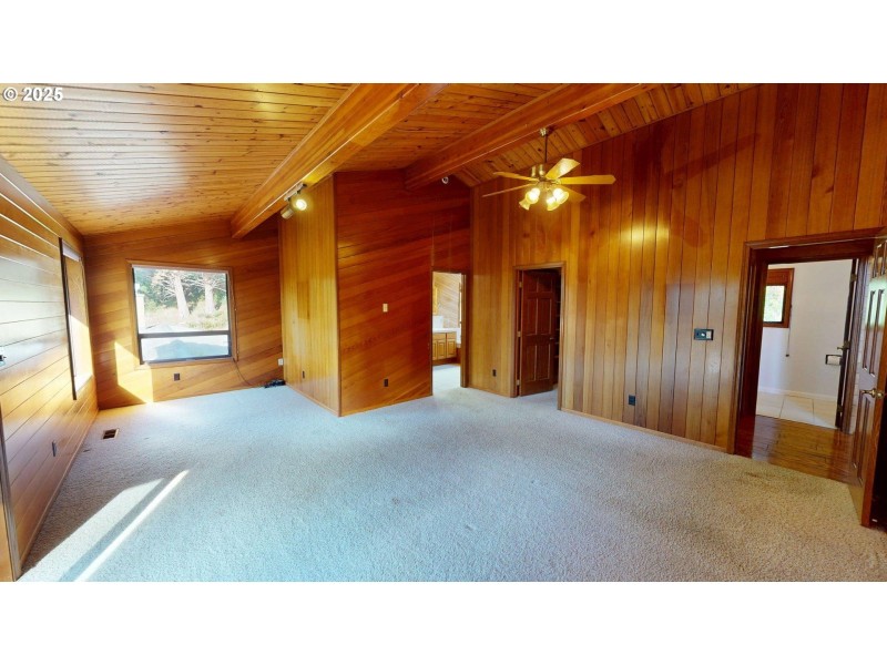 Owner's Suite Bedroom