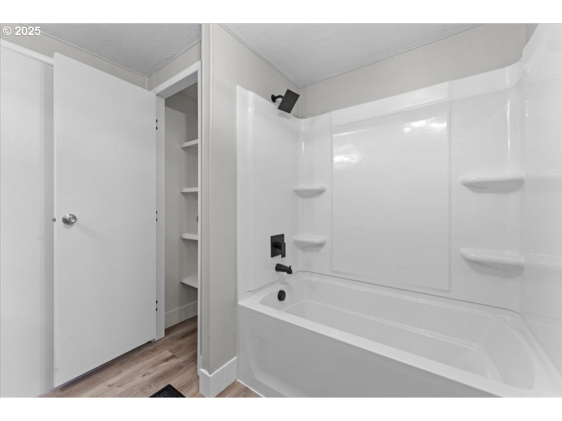 Owner's Suite Bathroom