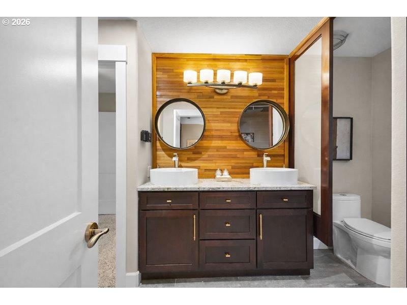 Attached Bathroom #2