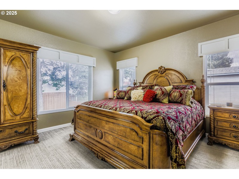 Bedroom, Owner's Suite