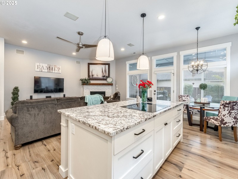 Kitchen/Family Room