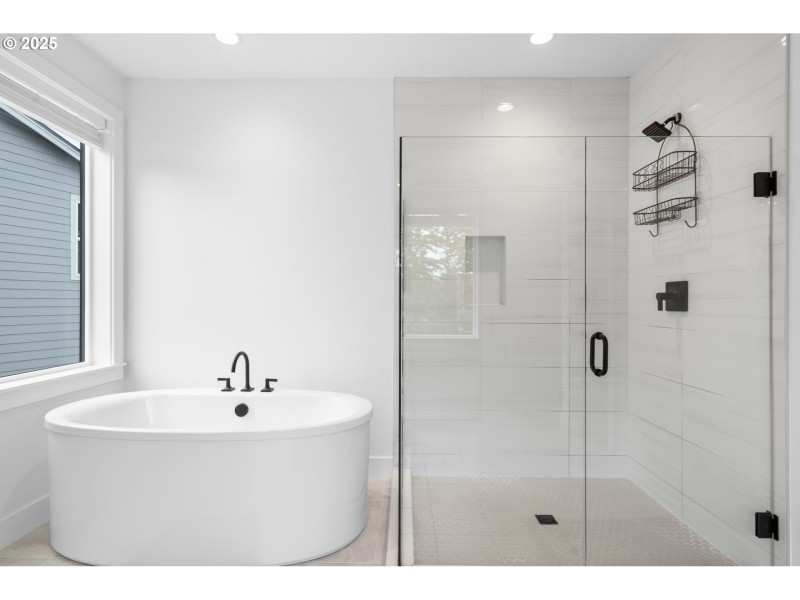 Owner's Suite Bathroom