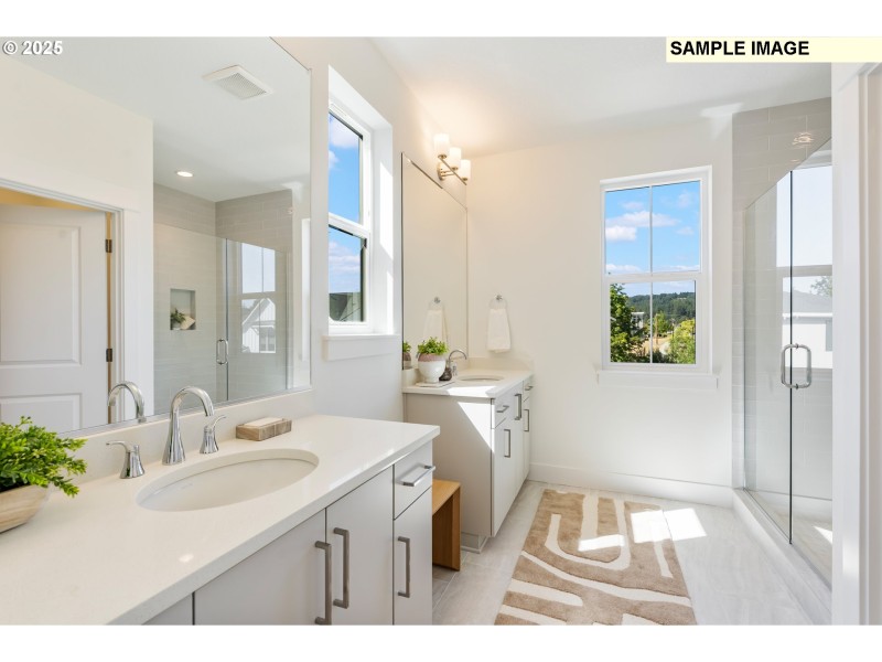 Owner's Suite Bathroom