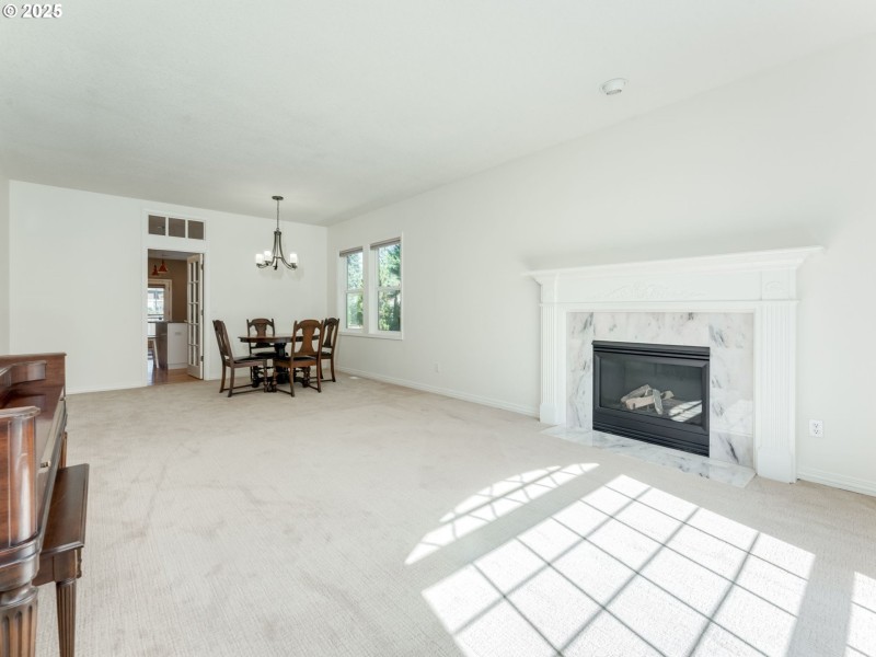 Living Room/Dining Room