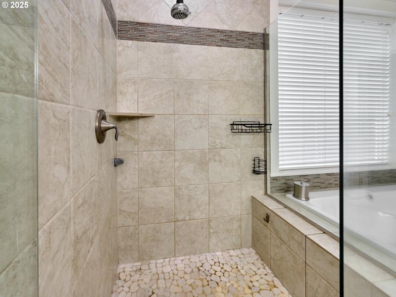 Owner's Suite Bathroom