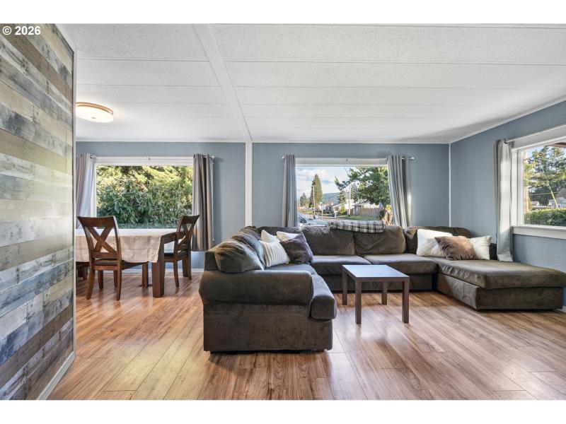 Living Room/Dining Room