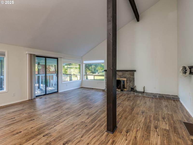 Living Room/Dining Room