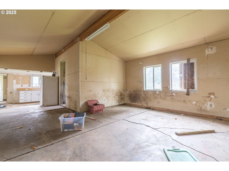 Living Room/Dining Room