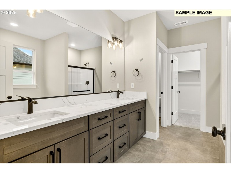 Owner's Suite Bathroom