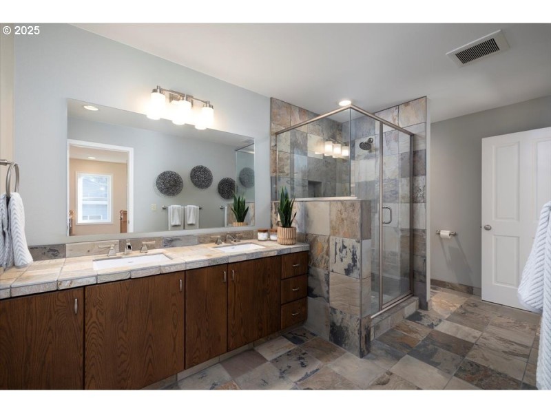 Owner's Suite Bathroom #2