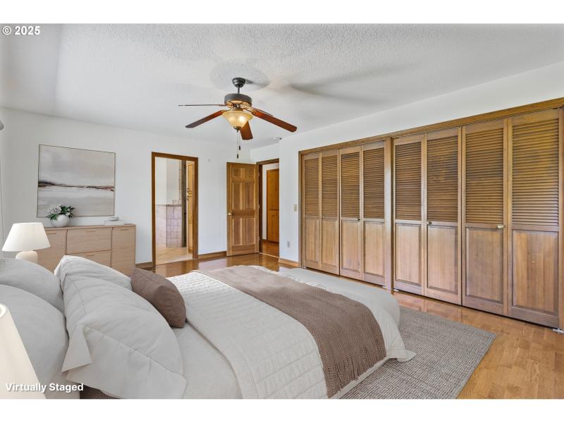 Bedroom, Owner's Suite