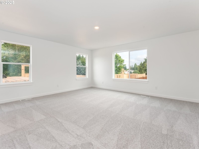 Bedroom, Primary