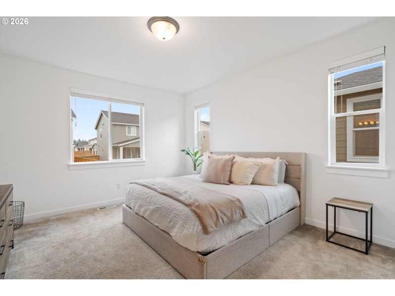 Bedroom, Owner's Suite