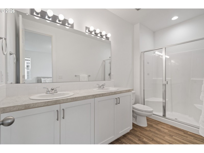 Owner's Suite Bathroom