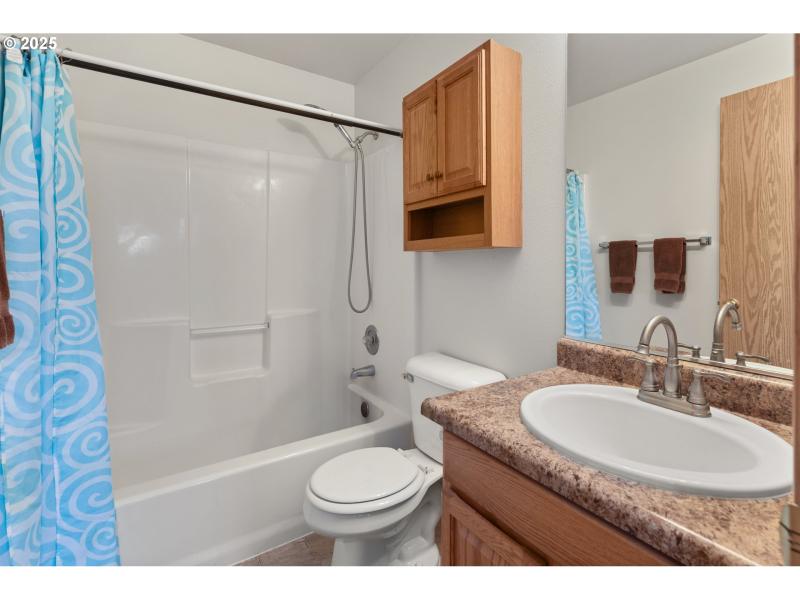 Bathroom, Attached