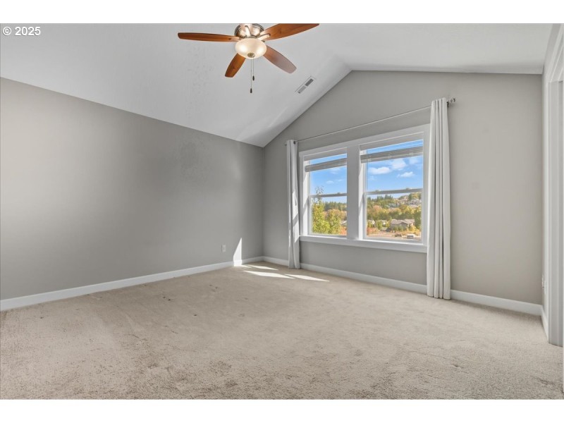 Bedroom, Primary