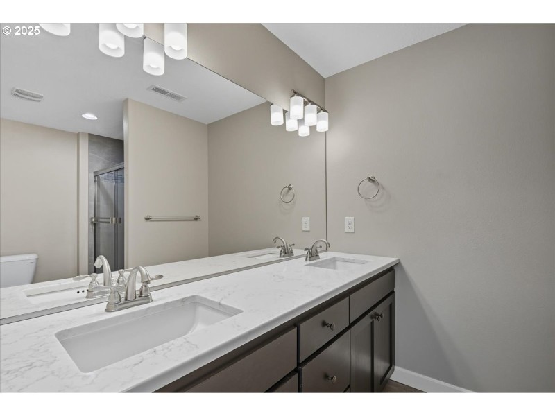 Bathroom, Attached