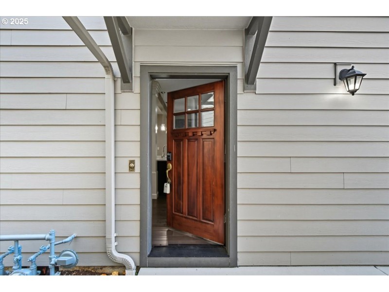 Entrance/Foyer