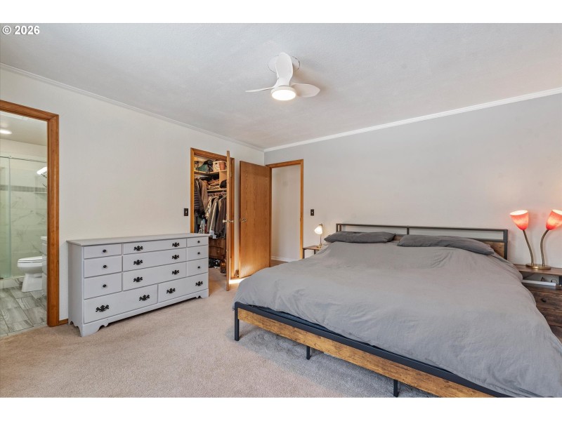 Bedroom, Owner's Suite