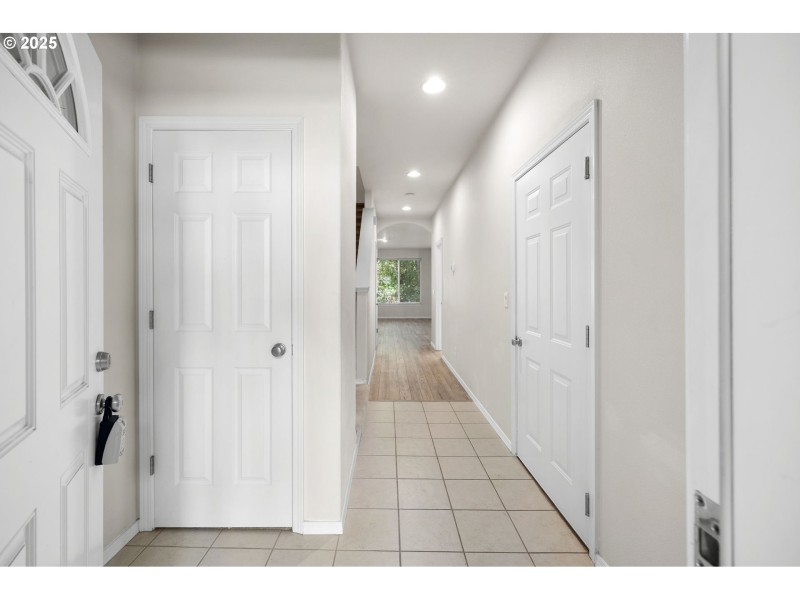 Entrance/Foyer