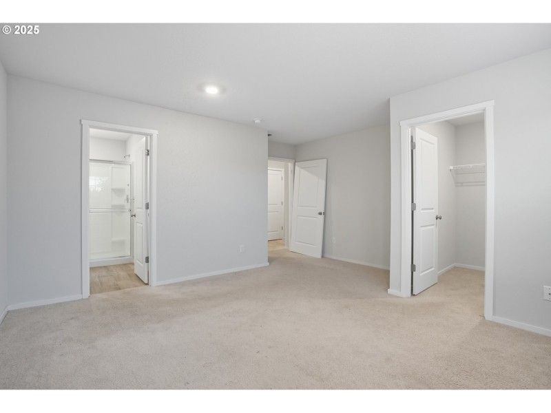 Bedroom, Primary