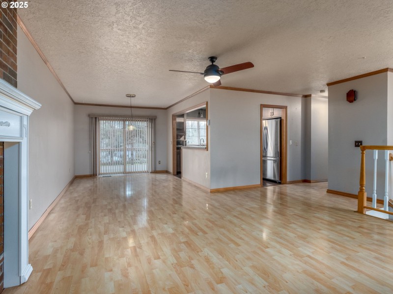 Living Room/Dining Room