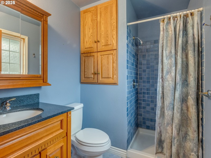Owner's Suite Bathroom