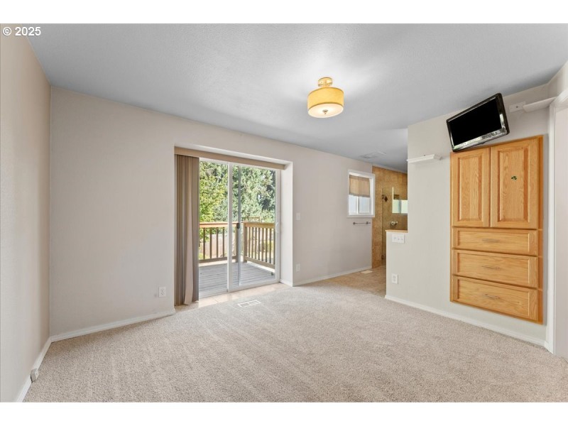 Owner's Suite Bedroom