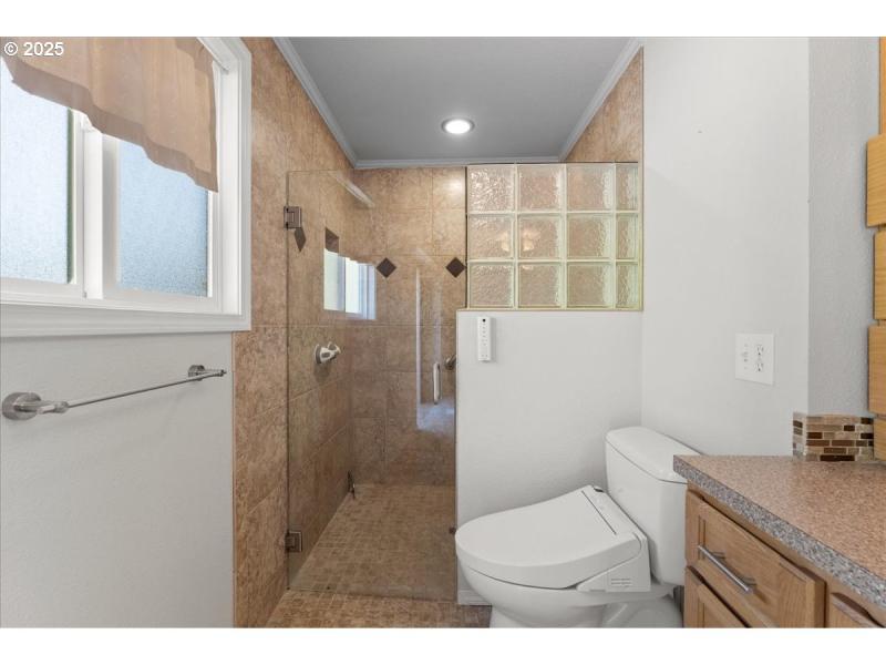 Owner's Suite Bathroom