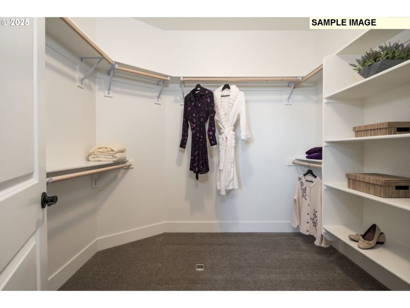Bedroom, Primary