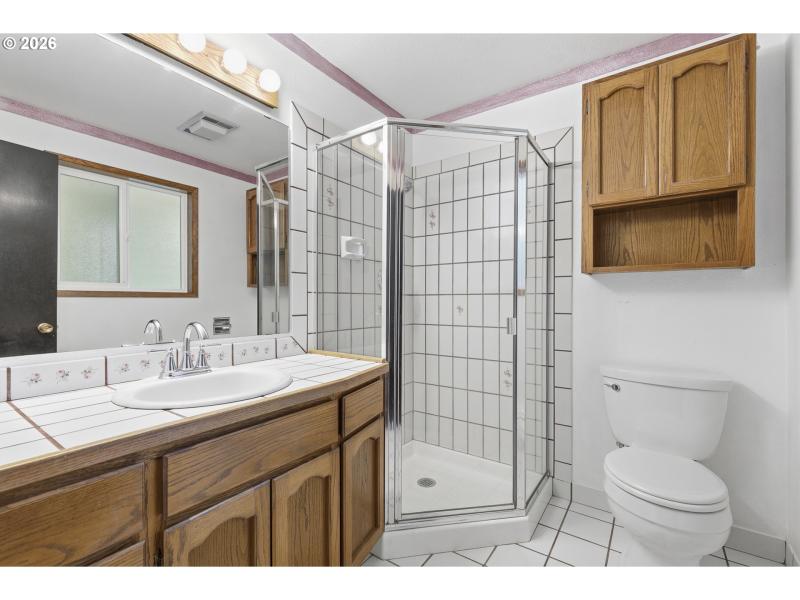 Owner's Suite Bathroom