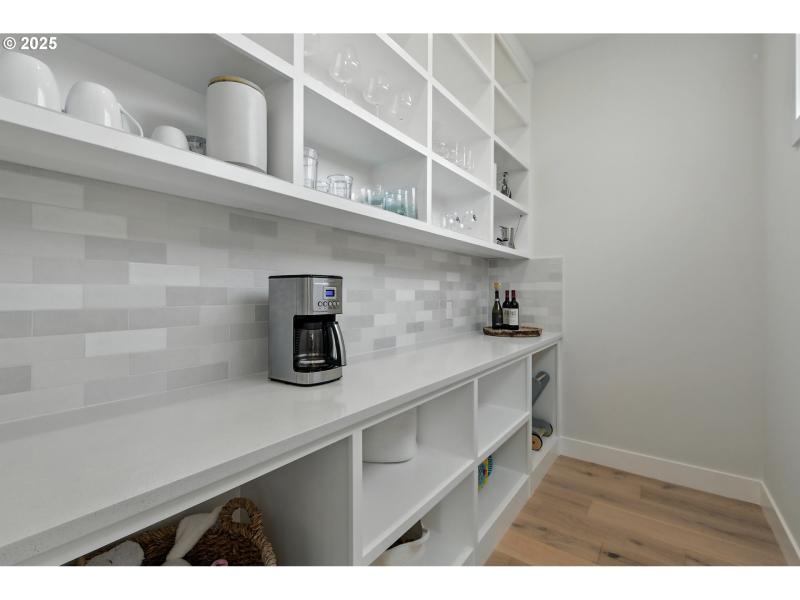 Butler's Pantry