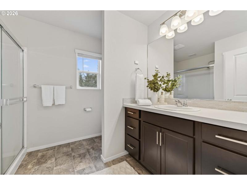 Owner's Suite Bathroom