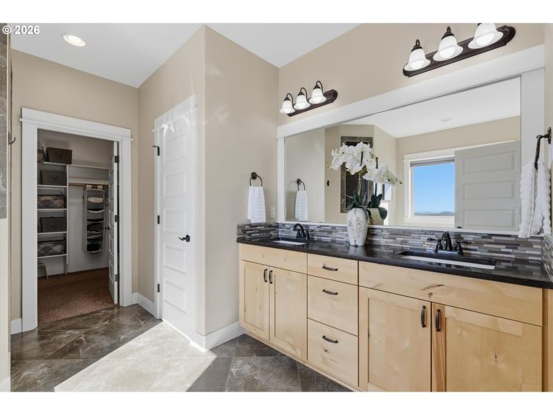 Owner's Suite Bathroom