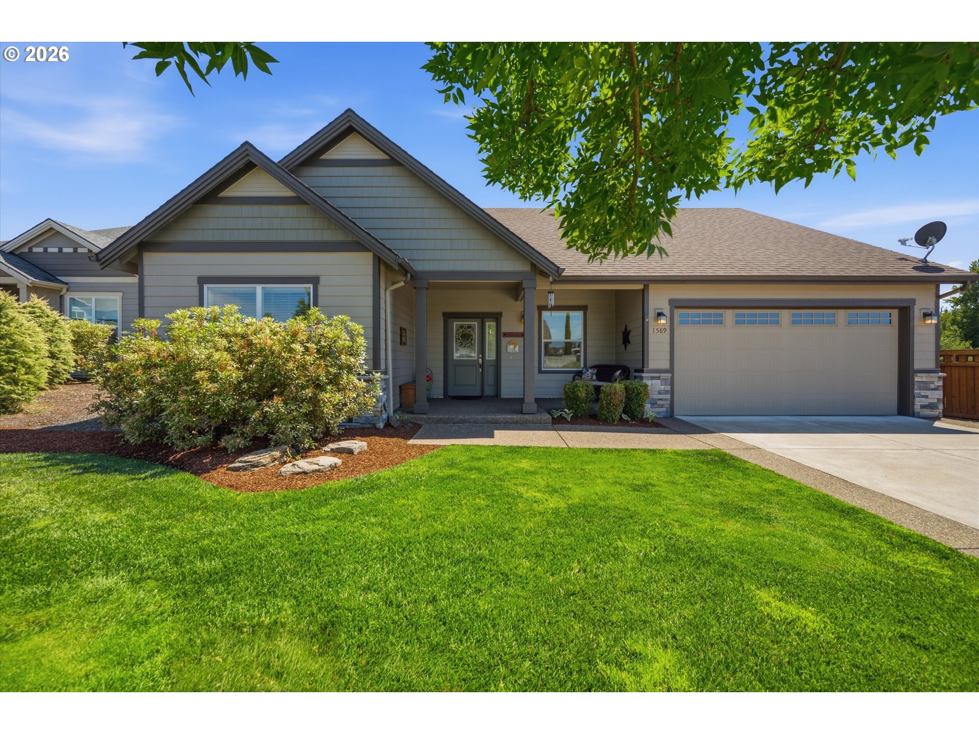1589 LOGANBERRY ST, Dallas, OR 97338