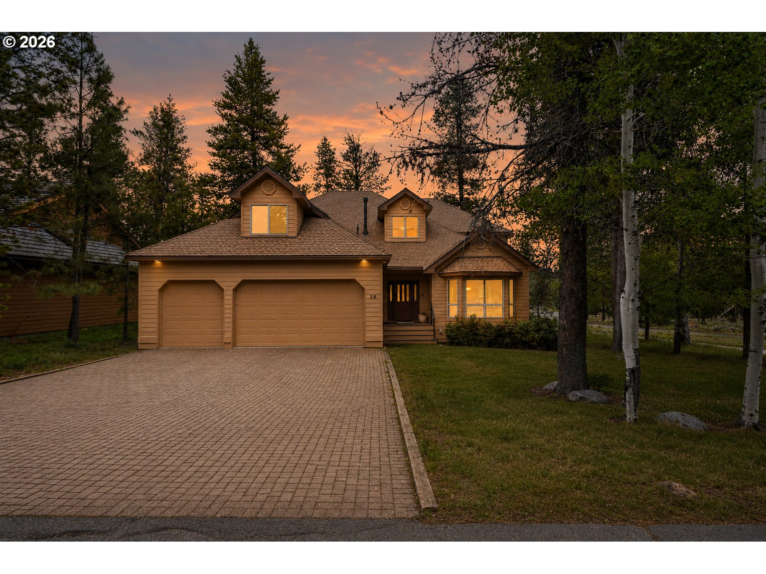 18004 TAN OAK LN, Sunriver, OR 97707