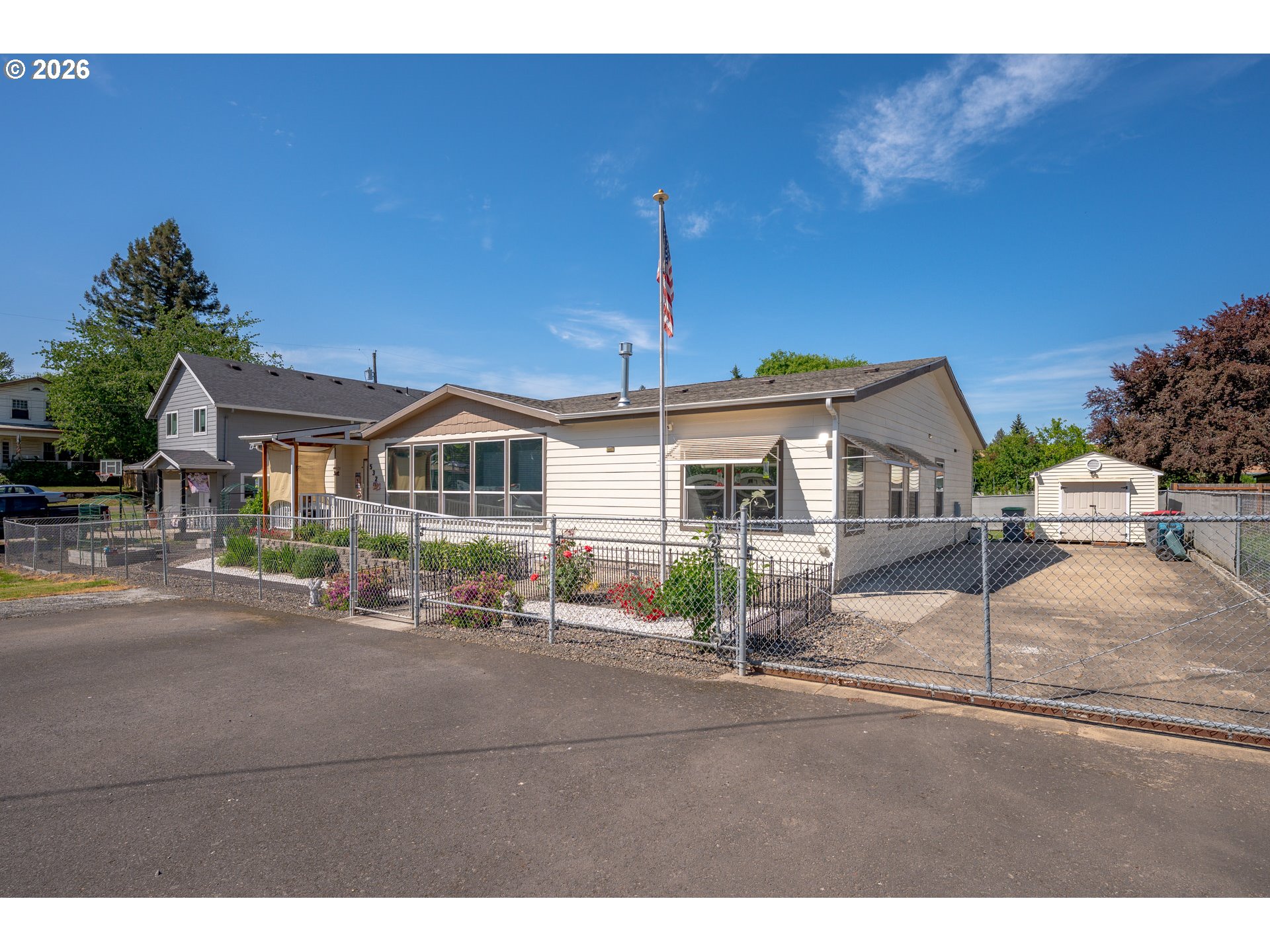 532 WATER ST, Lafayette, OR 97127