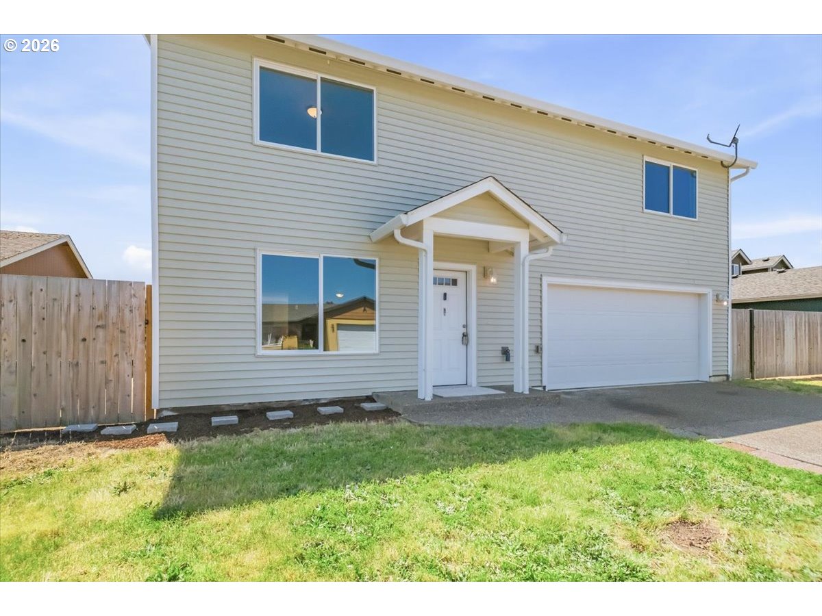 230 FIR DR, Gervais, OR 97026