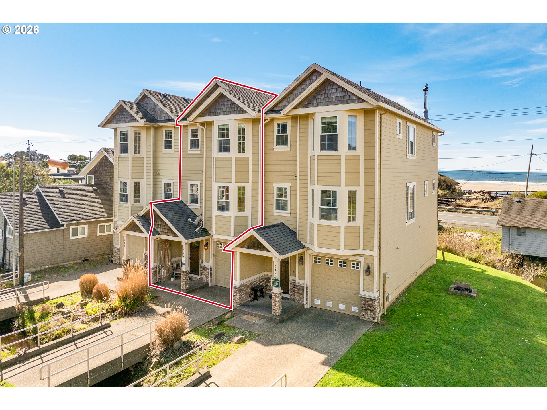 547 FRONT ST, RockawayBeach, OR 97136